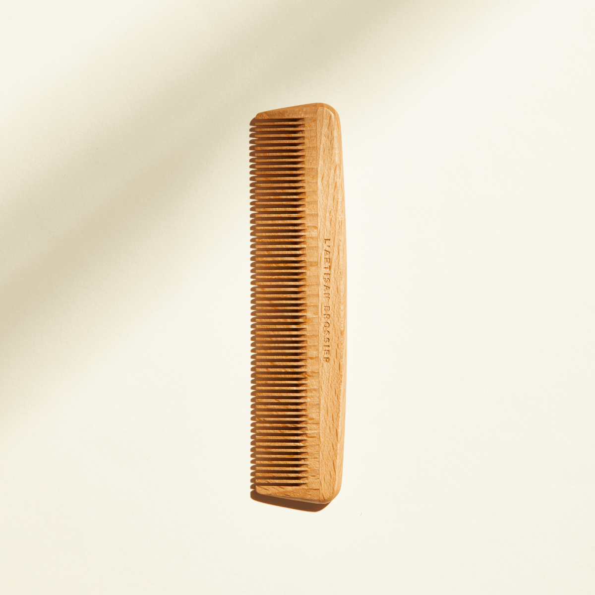 Peigne petit format en bois de hêtre