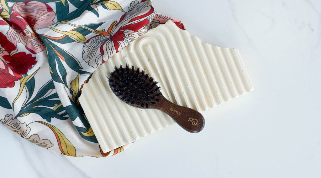 Pourquoi choisir une brosse en pur sanglier ?